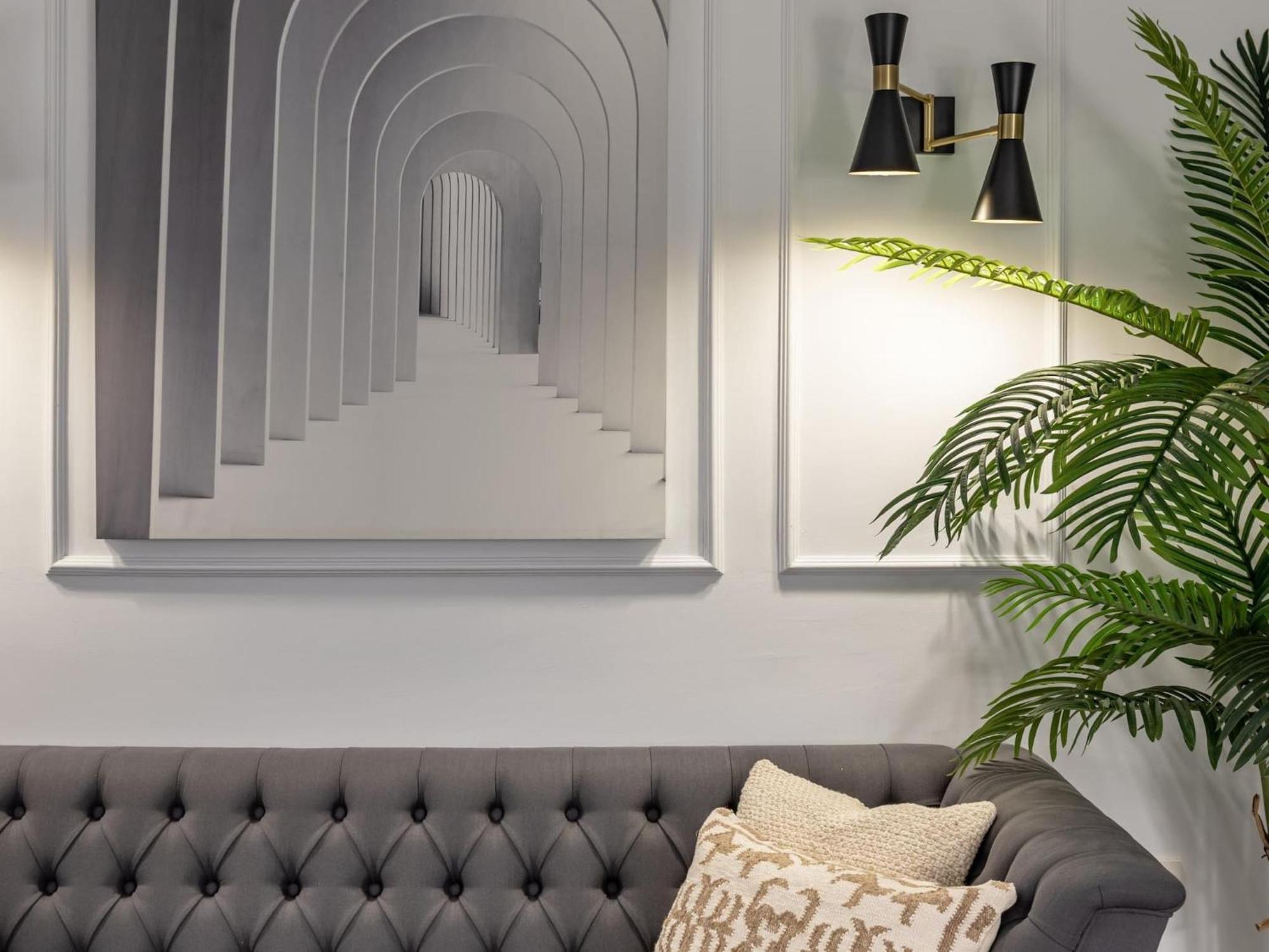 Central Stylish And Elegant 1 & 2 Bedroom Apartments III Granada Eksteriør billede